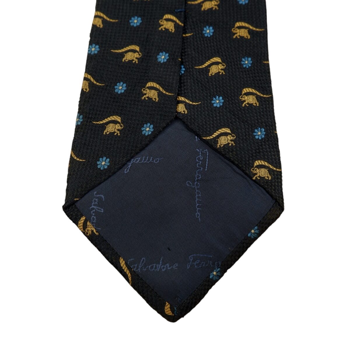 a14709 8 Salvatore Ferragamo Tie Silk Black Bagde Pattern Italy (US Import Tax Included) มุมที่ 8