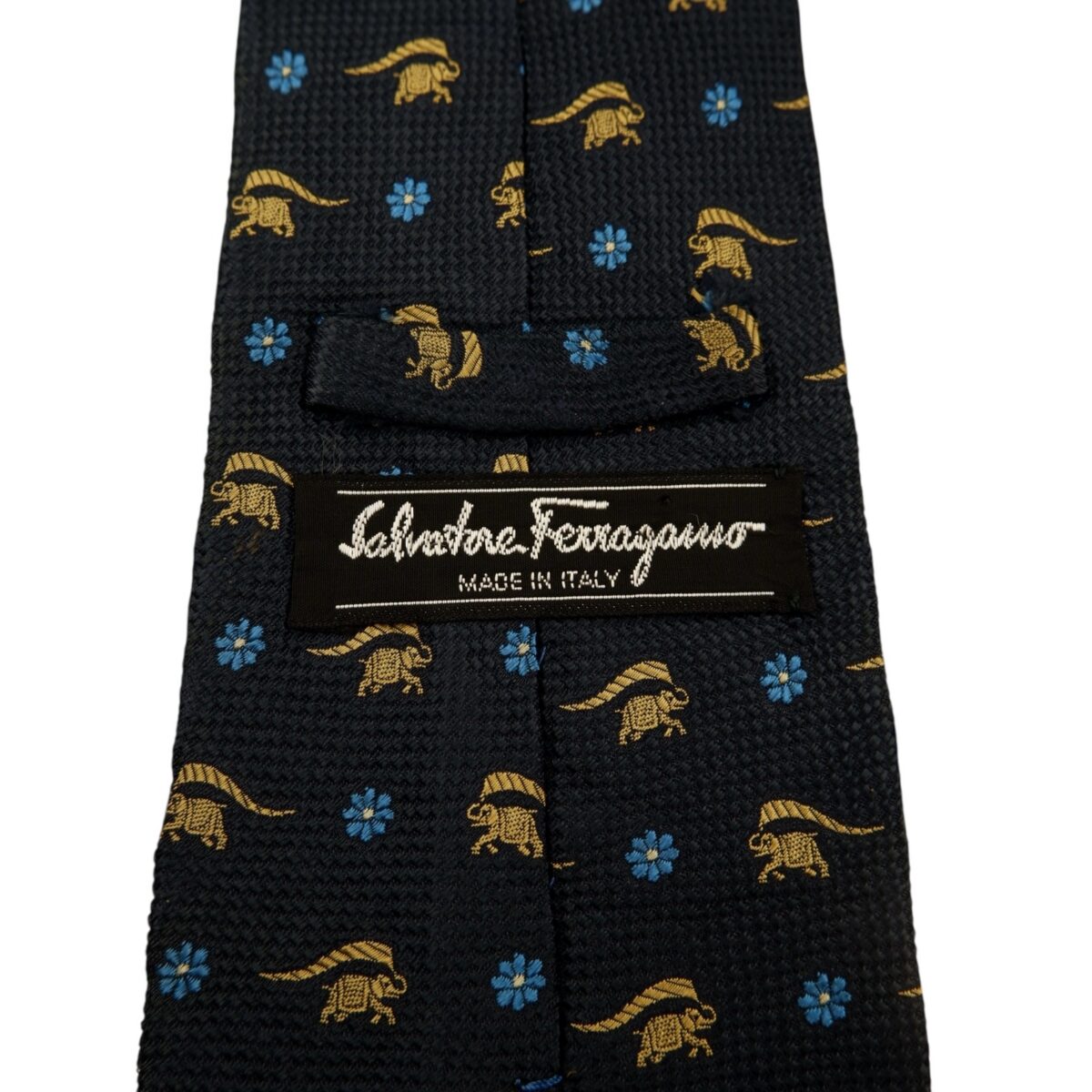 a14709 9 Salvatore Ferragamo Tie Silk Black Bagde Pattern Italy (US Import Tax Included) มุมที่ 9