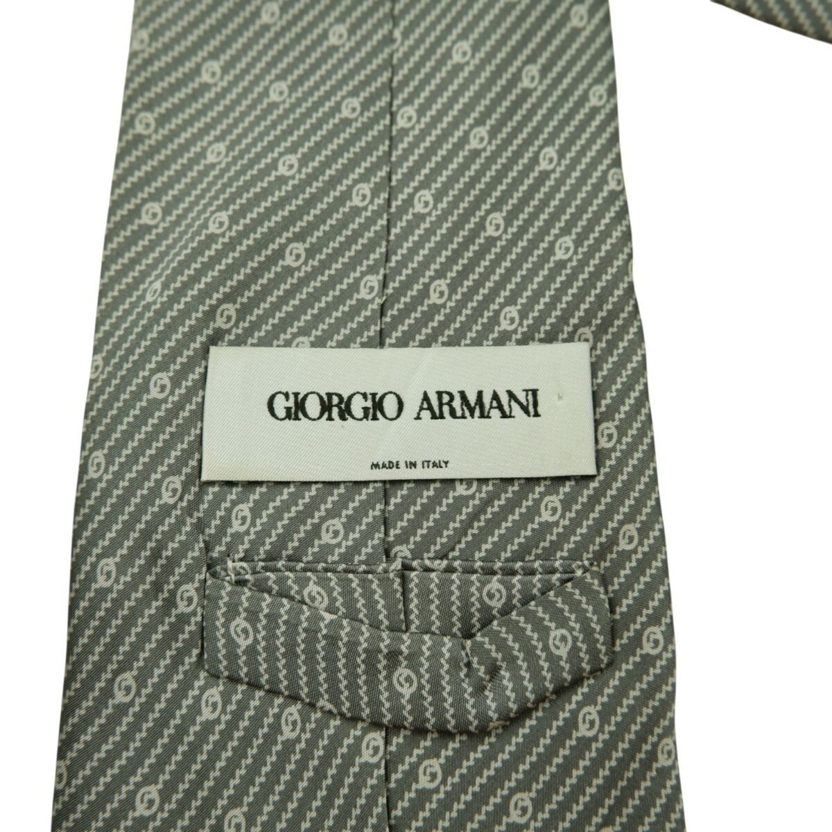 Giorgio Armani Tie Silk Gray Geometric Italy (US Import Tax Included) | mesabb clothing Giorgio Armani Tie Silk Gray Geometric Italy (US Import Tax Included) มุมที่ 9