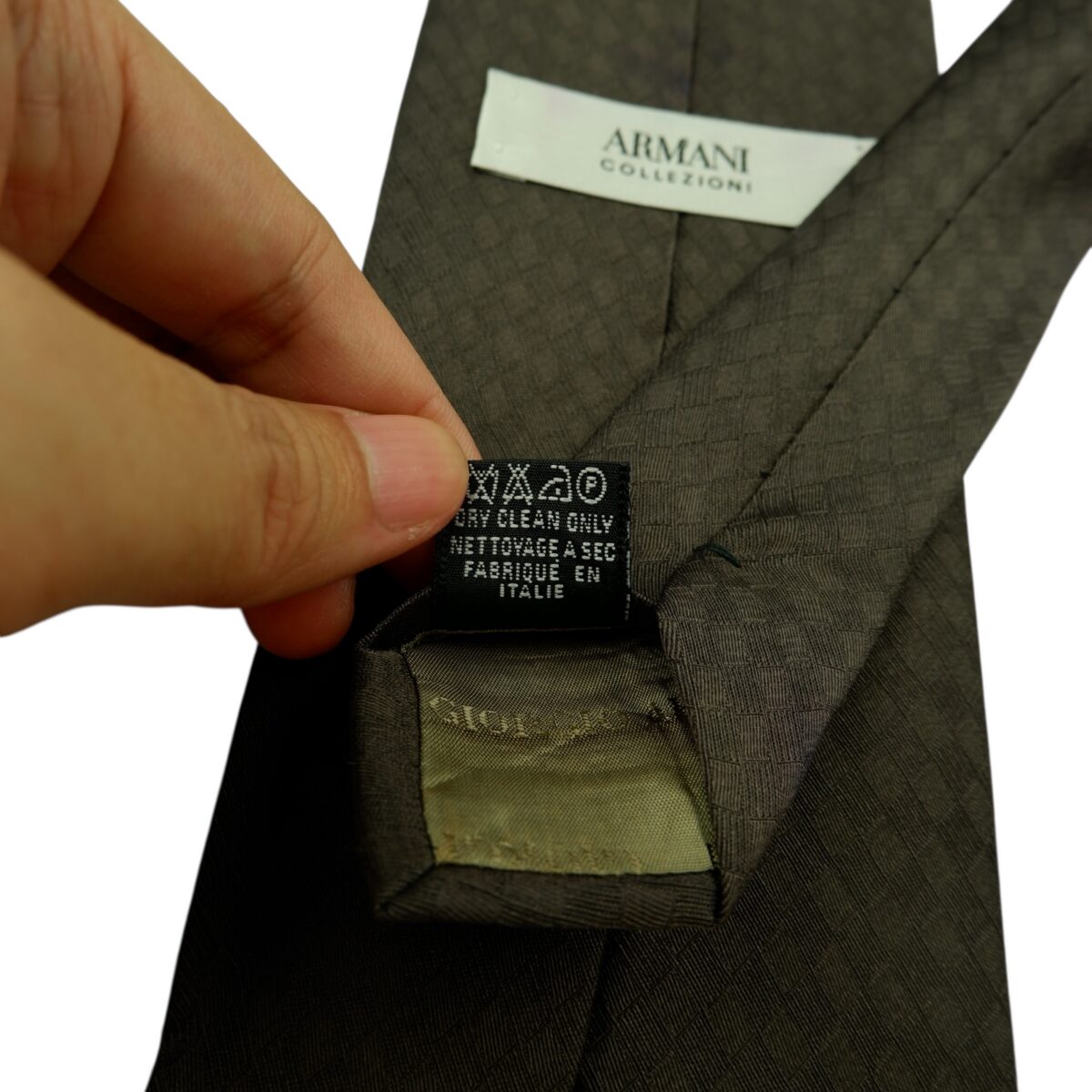 Armani Collezioni Tie Silk Nylon Dark Grey Italy (US Import Tax Included) | mesabb clothing Armani Collezioni Tie Silk Nylon Dark Grey Italy (US Import Tax Included) มุมที่ 10