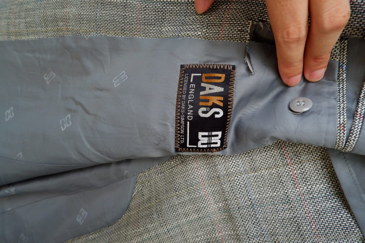 DAKS Suit Jacket Wool Linen Nylon Grey Windowpane Japan US UK 42 Chest Size 42 Regular Full Canvas | mesabb clothing DAKS Suit Jacket Wool Linen Nylon Grey Windowpane Japan US UK 42 Chest Size 42 Regular Full Canvas มุมที่ 5
