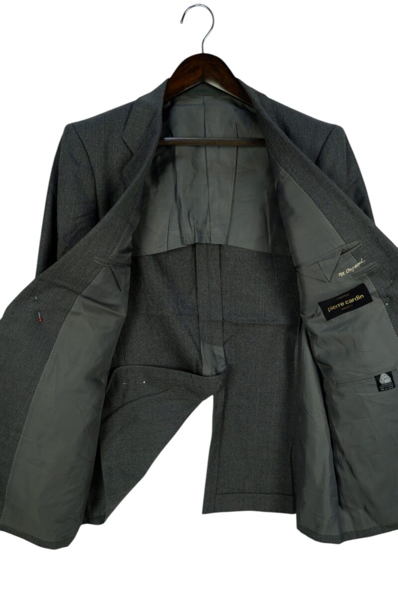 Pierre Cardin Suit Jacket Wool Grey Japan US UK 45 Chest Size 45 Regular Full Canvas Soft Shoulder | mesabb clothing Pierre Cardin Suit Jacket Wool Grey Japan US UK 45 Chest Size 45 Regular Full Canvas Soft Shoulder มุมที่ 3