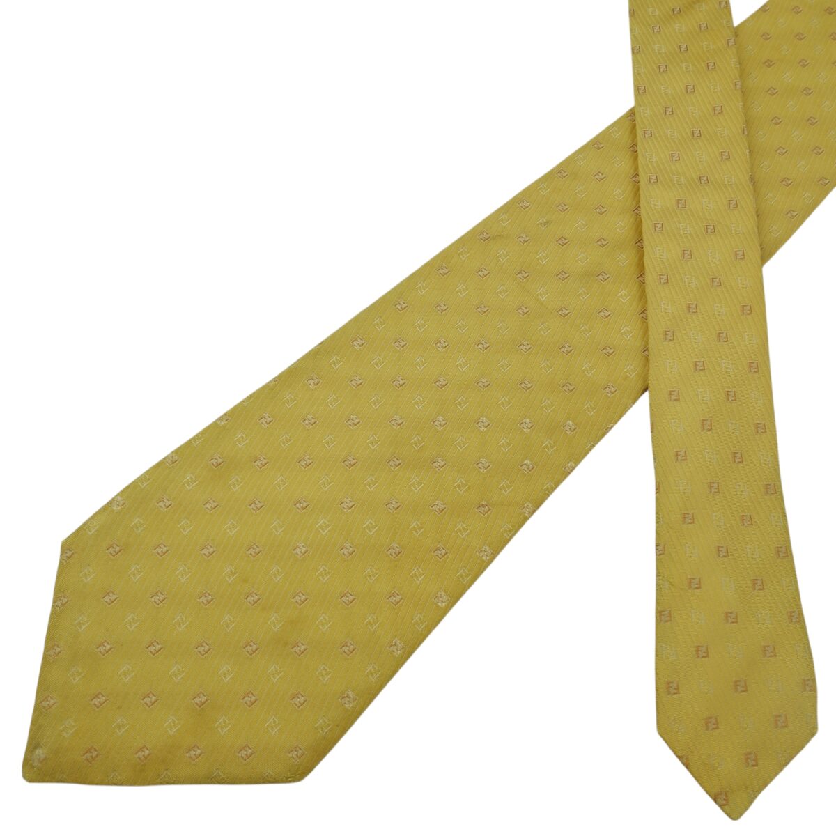 Fendi Tie Silk Beige Geometric Italy (US Import Tax Included) | mesabb clothing Fendi Tie Silk Beige Geometric Italy (US Import Tax Included) มุมที่ 2