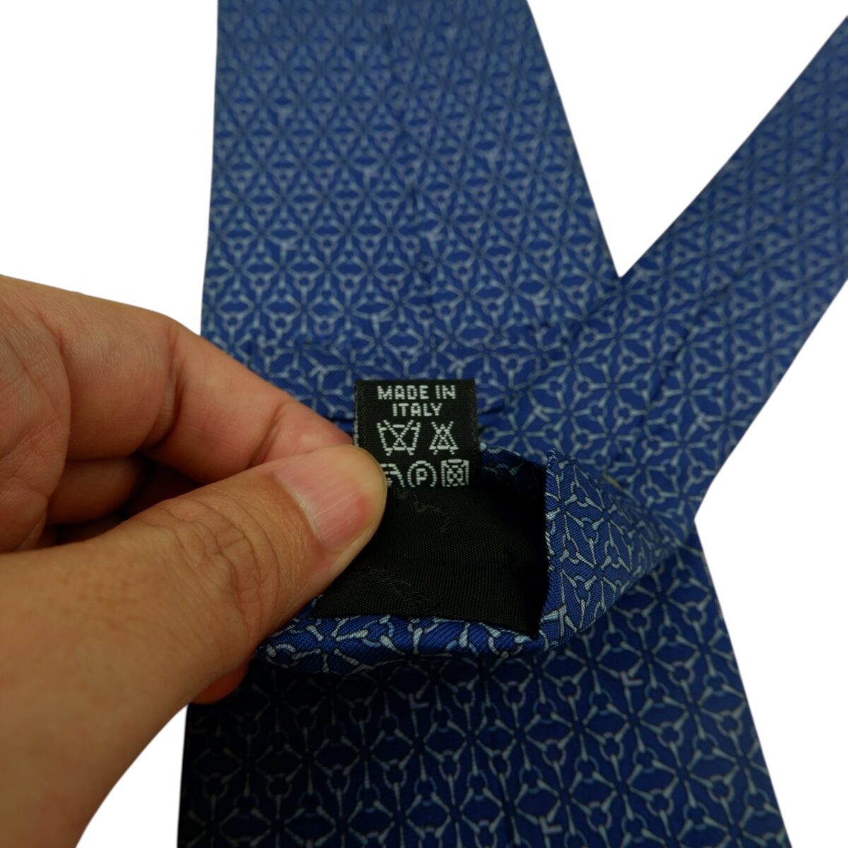 a15815 11 Lancel Tie Silk Navy Geometric Italy (US Import Tax Included) มุมที่ 11
