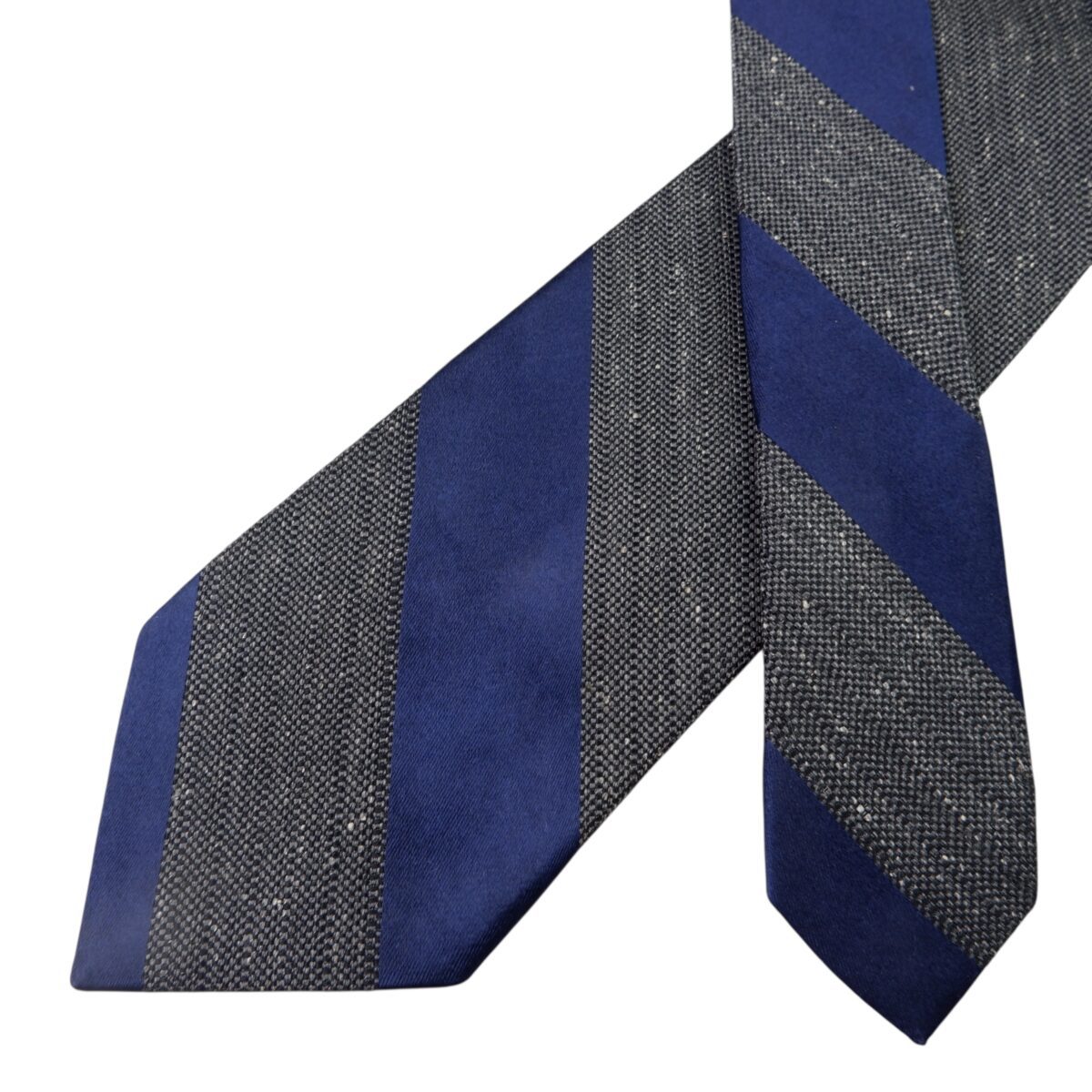 a15972 2 Beams Tie Silk Blue Grey Stripe China (US Import Tax Included) มุมที่ 2