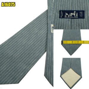 Hermes Tie Silk Gray France (US Import Tax Included) มุมที่ 1
