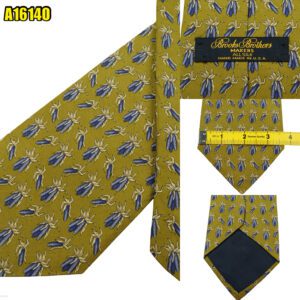 Brooks Brothers Tie Silk Olive Green Geometric USA (US Import Tax Included) มุมที่ 1