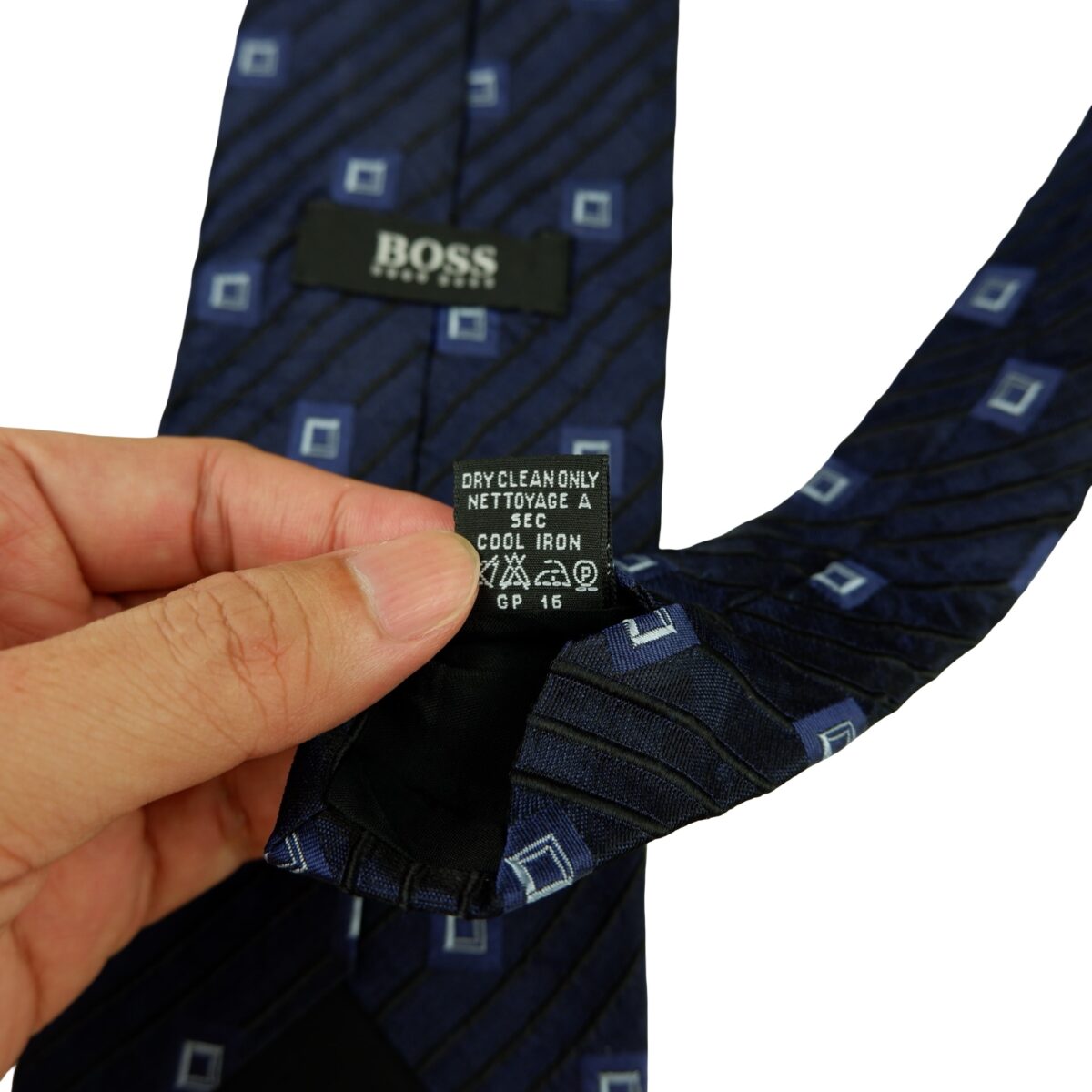 a16294 11 Hugo Boss Tie Silk Dark Navy Geometric Italy (US Import Tax Included) มุมที่ 11
