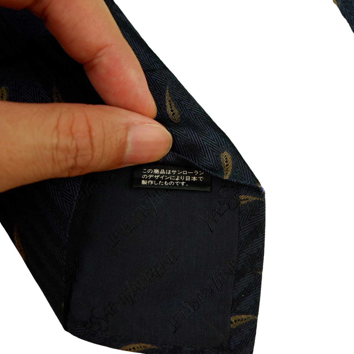 a16306 10 Yves Saint Laurent Tie Silk Dark Navy Paisley Japan (US Import Tax Included) มุมที่ 10