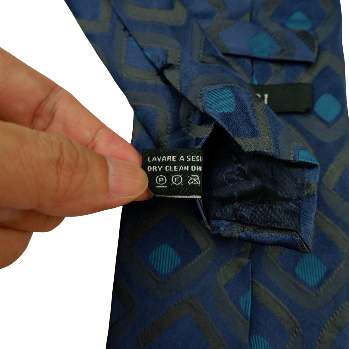 a16377 13 Gucci Tie Silk Navy Geometric Italy (US Import Tax Included) มุมที่ 13