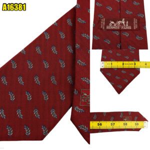 Hermes Tie Silk Maroon Floral Vine France (US Import Tax Included) มุมที่ 1