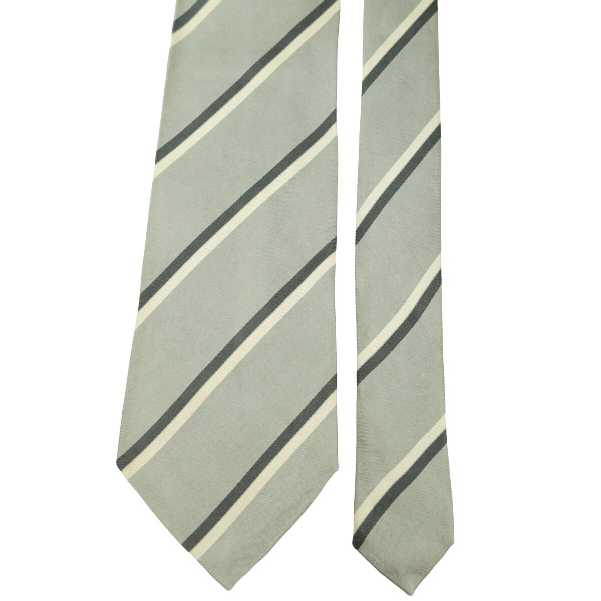 a16460 3 Ermenegildo Zegna Tie Silk Gray Stripe Italy (US Import Tax Included) มุมที่ 3