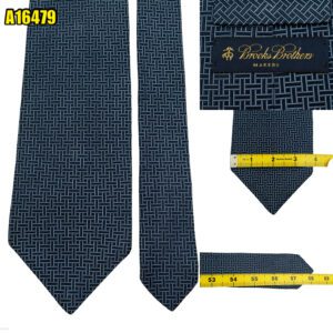 Brooks Brothers Tie Silk Navy Geometric USA (US Import Tax Included) มุมที่ 1