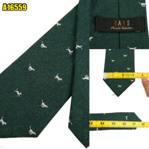 DAKS Tie SIlk Cotton Green Animal Pattern Korea (US Import Tax Included) มุมที่ 1