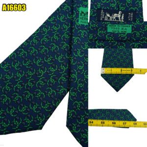 Hermes Tie Silk Navy Green Geometric France (US Import Tax Included) มุมที่ 1