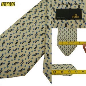 Fendi Tie Silk Beige Zucca Pattern Italy (US Import Tax Included) มุมที่ 1