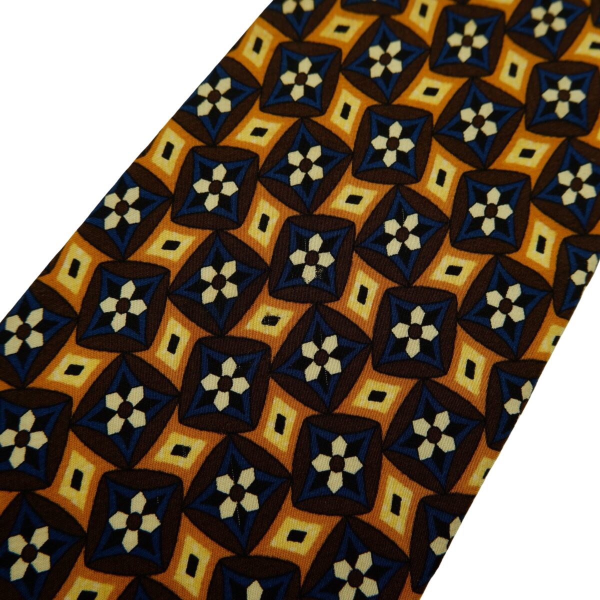 Valentino Tie Silk Brown Geometric Italy (US Import Tax Included) | mesabb clothing Valentino Tie Silk Brown Geometric Italy (US Import Tax Included) มุมที่ 12